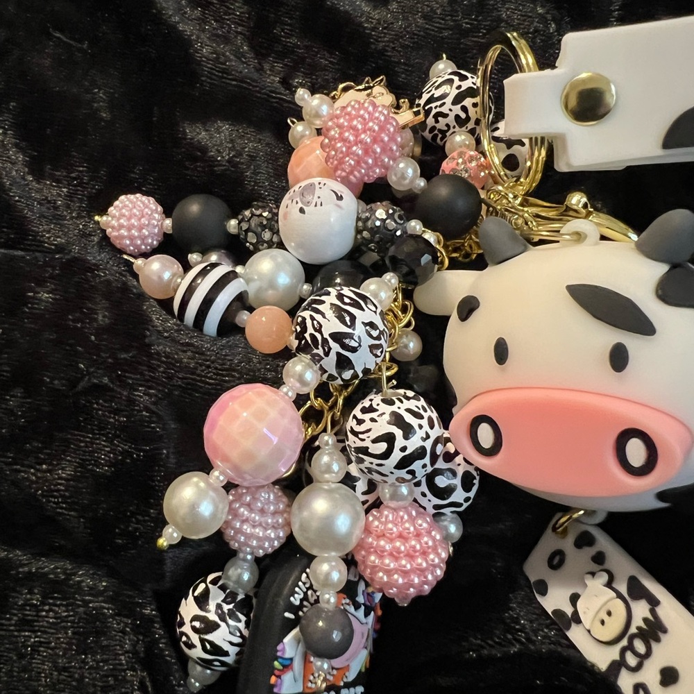 Pink and Black Beaded Key Holder